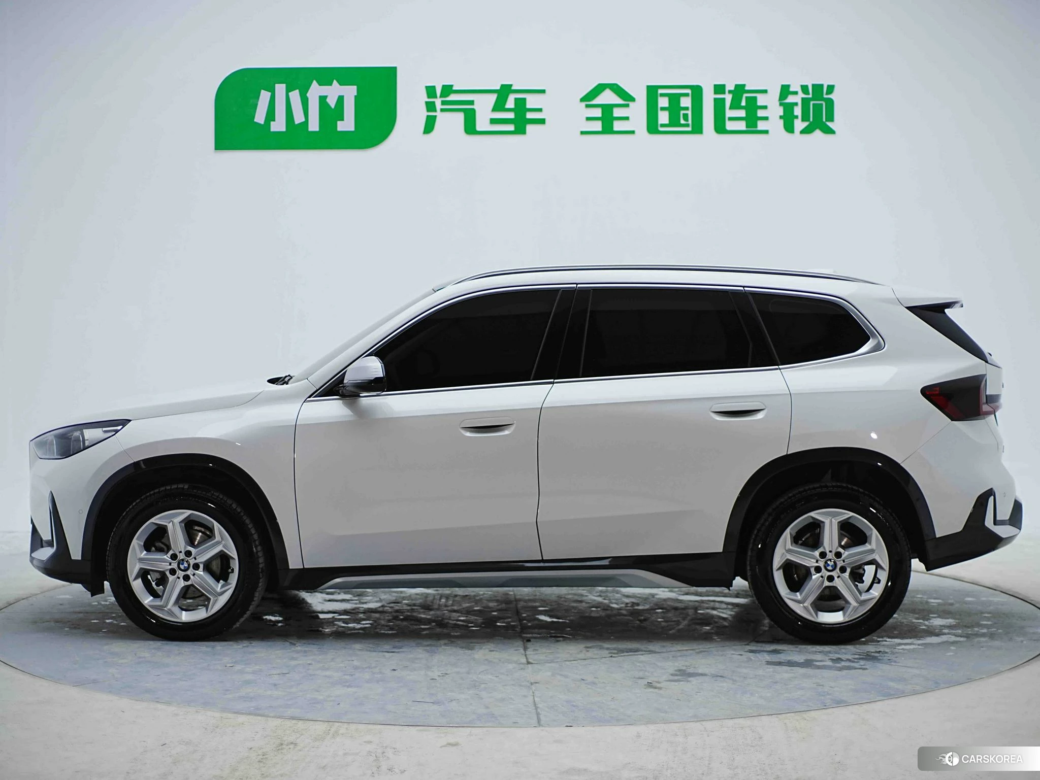 BMW X1 id 4510945 из Китая 9