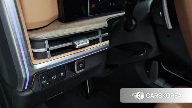 Hyundai Santa Fe (MX5) id 3388525 из Кореи 9