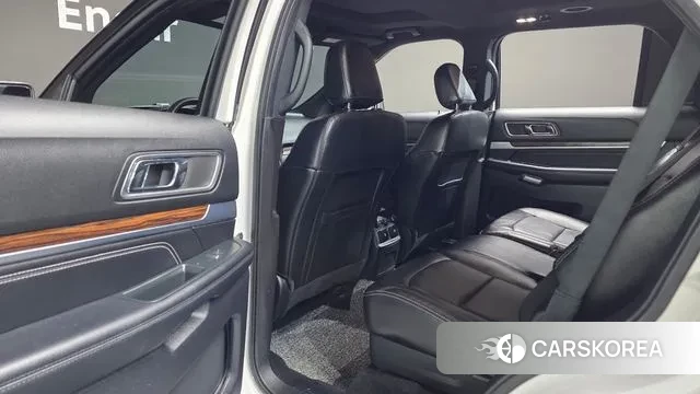 Ford Explorer id 3297351 из Кореи 9