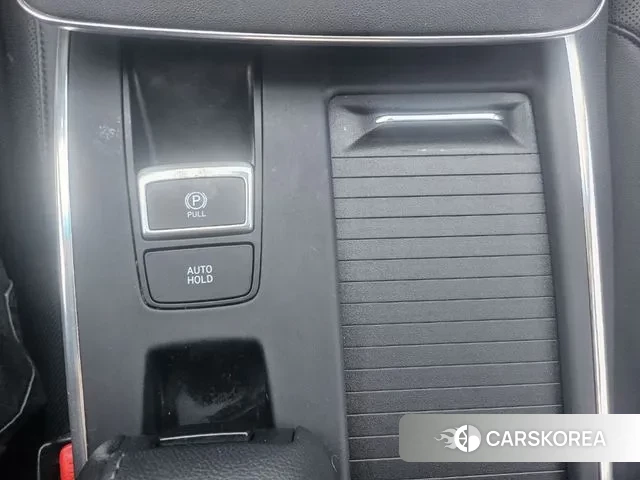 Hyundai The New Grandeur IG Hybrid id 2980638 из Кореи 9