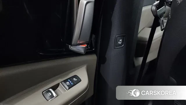 Kia The New Carnival 4th Generation id 3173912 из Кореи 9