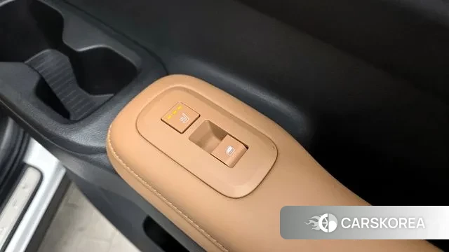 Hyundai Santa Fe (MX5) id 3580909 из Кореи 9