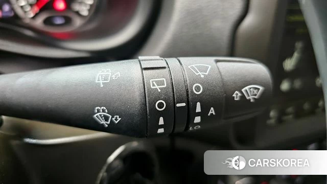 Jeep Renegade id 3852998 из Кореи 9