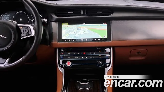 Jaguar XF (X260) id 2411111 из Кореи 9