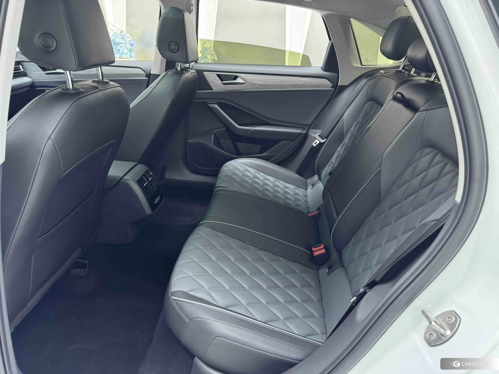 Volkswagen Sagitar id 4454183 из Китая 9