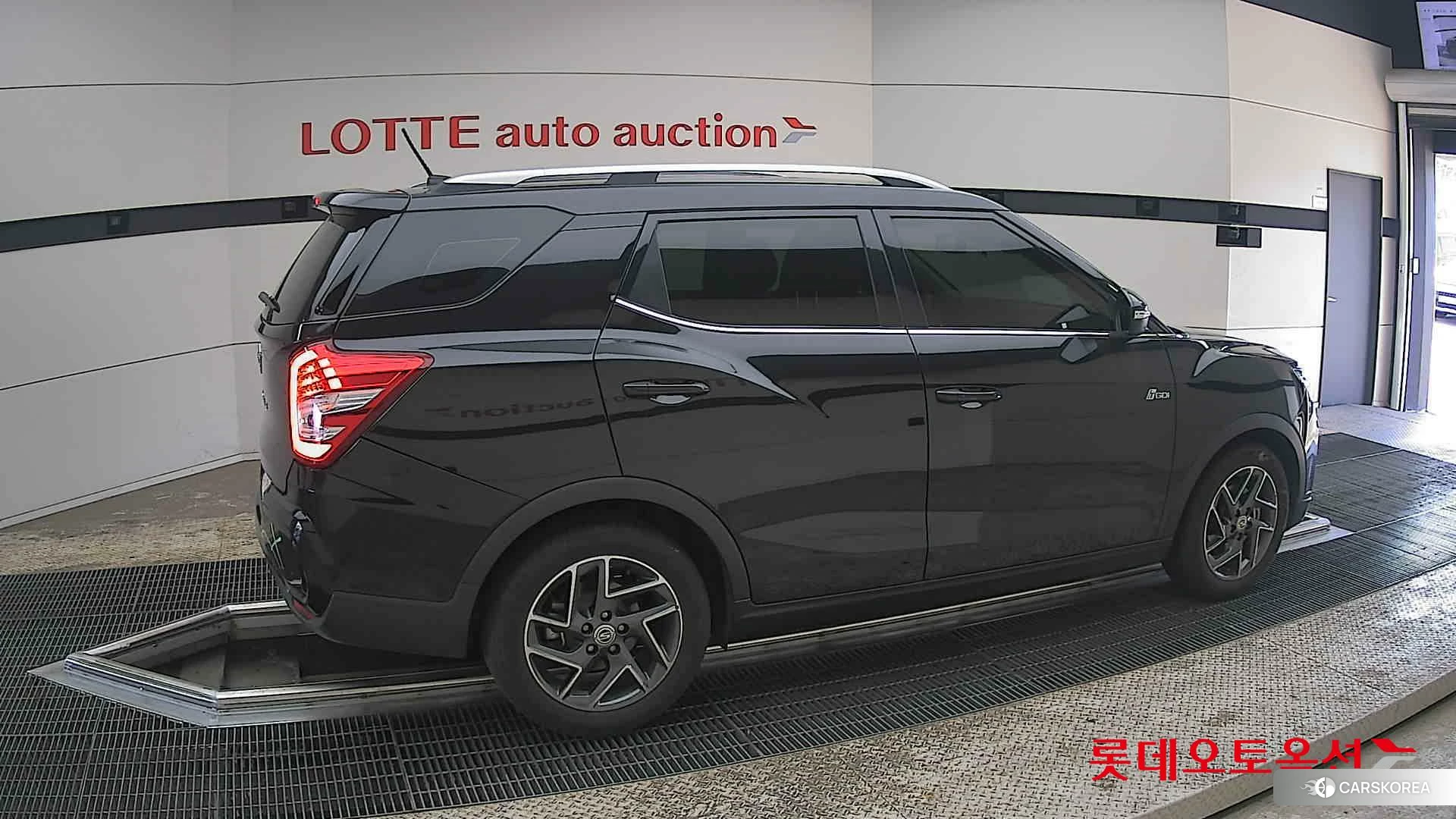 SsangYong Tivoli Air id 3882199 из Кореи 9