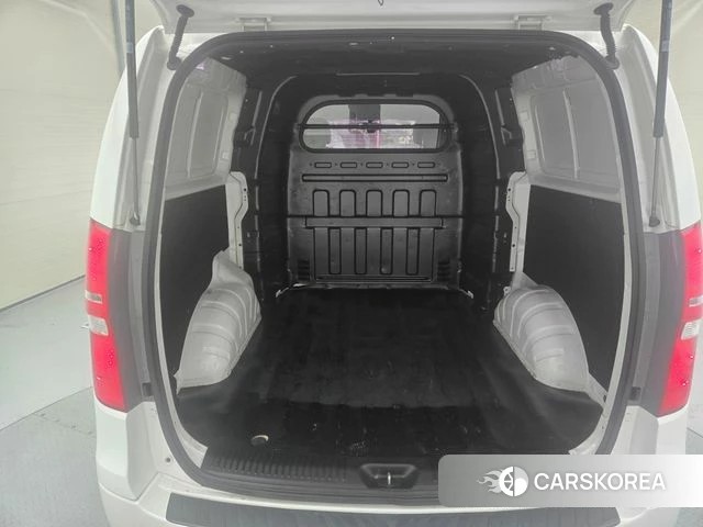 Hyundai The New Grand Starex id 4632941 из Кореи 9