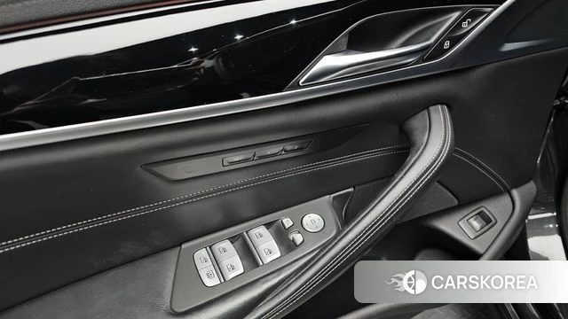 BMW 5 Series (G30) id 4196716 из Кореи 9