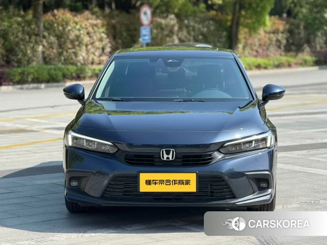 Honda Civic id 4205650 из Китая 9