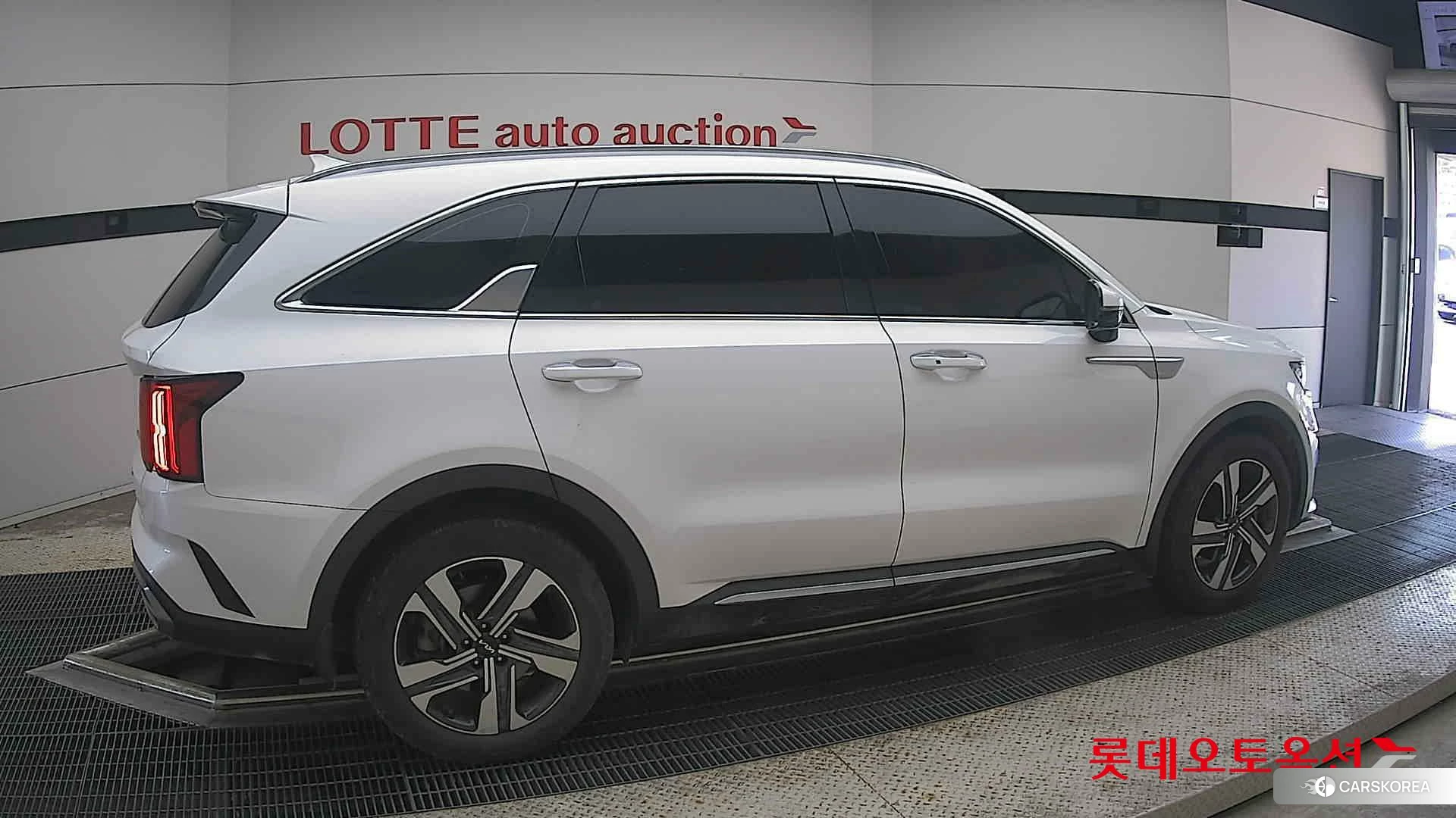 Kia Sorento Hybrid id 4902409 из Кореи 9