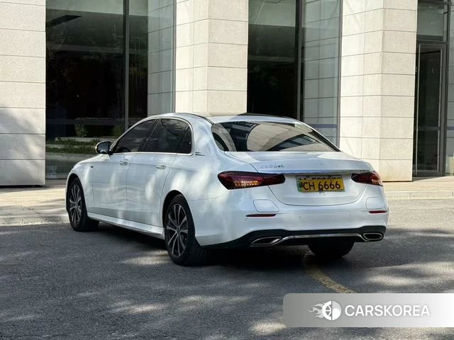Mercedes-Benz E-class PHEV id 4272845 из Китая 9
