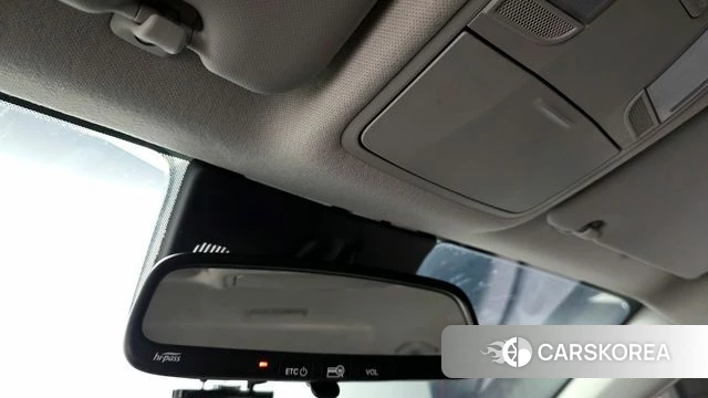 Kia Stonic id 3893970 из Кореи 9