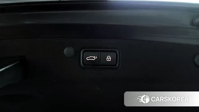 Hyundai The New Grandeur IG id 3621987 из Кореи 9