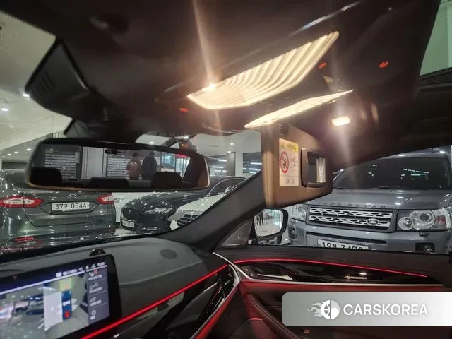 BMW 5 Series (G30) id 3300259 из Кореи 9