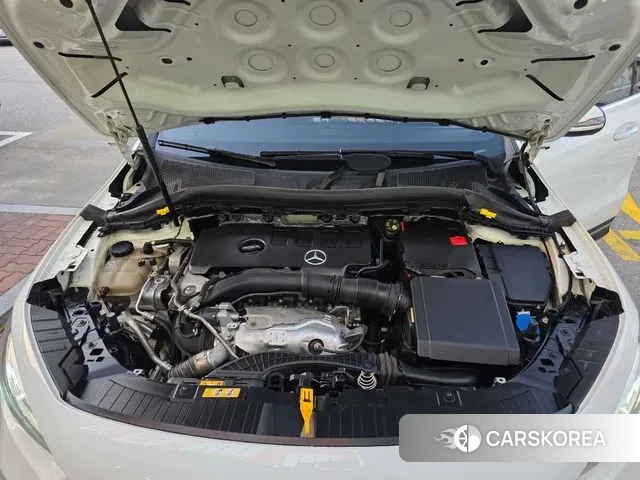 Mercedes-Benz GLA - Class H247 id 3367984 из Кореи 9