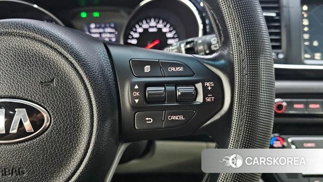 Kia All New Carnival id 3861874 из Кореи 9