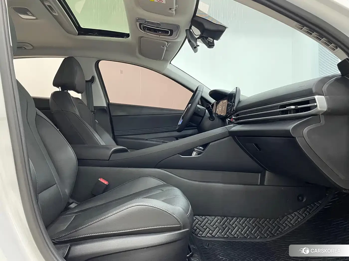 Hyundai Elantra id 4553727 из Китая 9