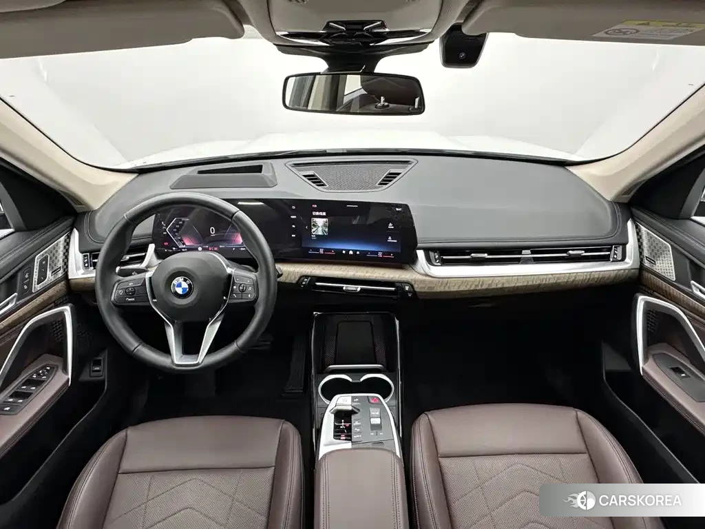 BMW X1 id 4674310 из Китая 9