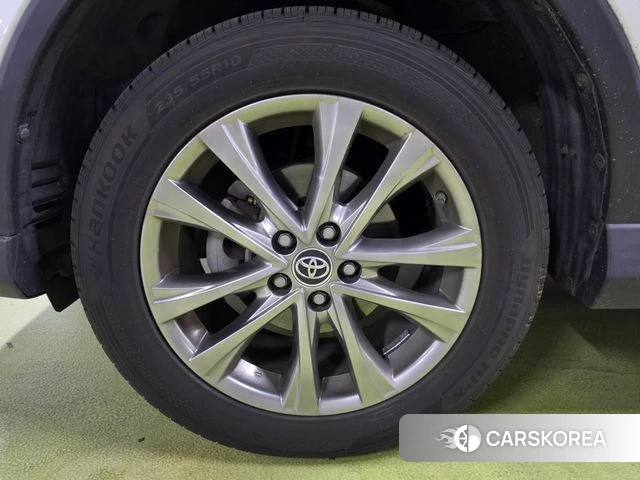 Toyota RAV4 id 4465494 из Кореи 9
