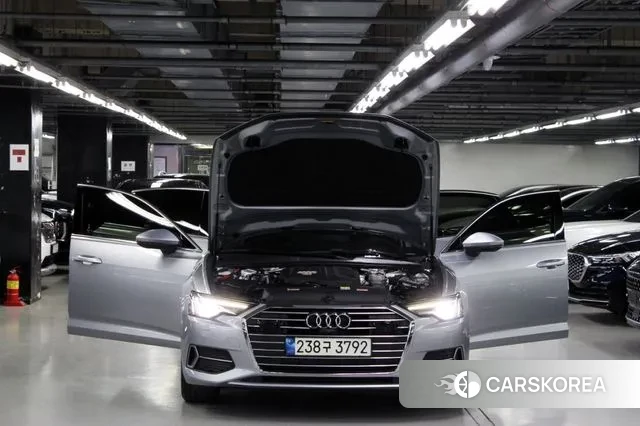 Audi A6 (C8) id 3438271 из Кореи 9