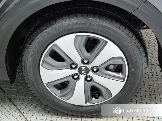 Kia The New Niro id 3504517 из Кореи 9