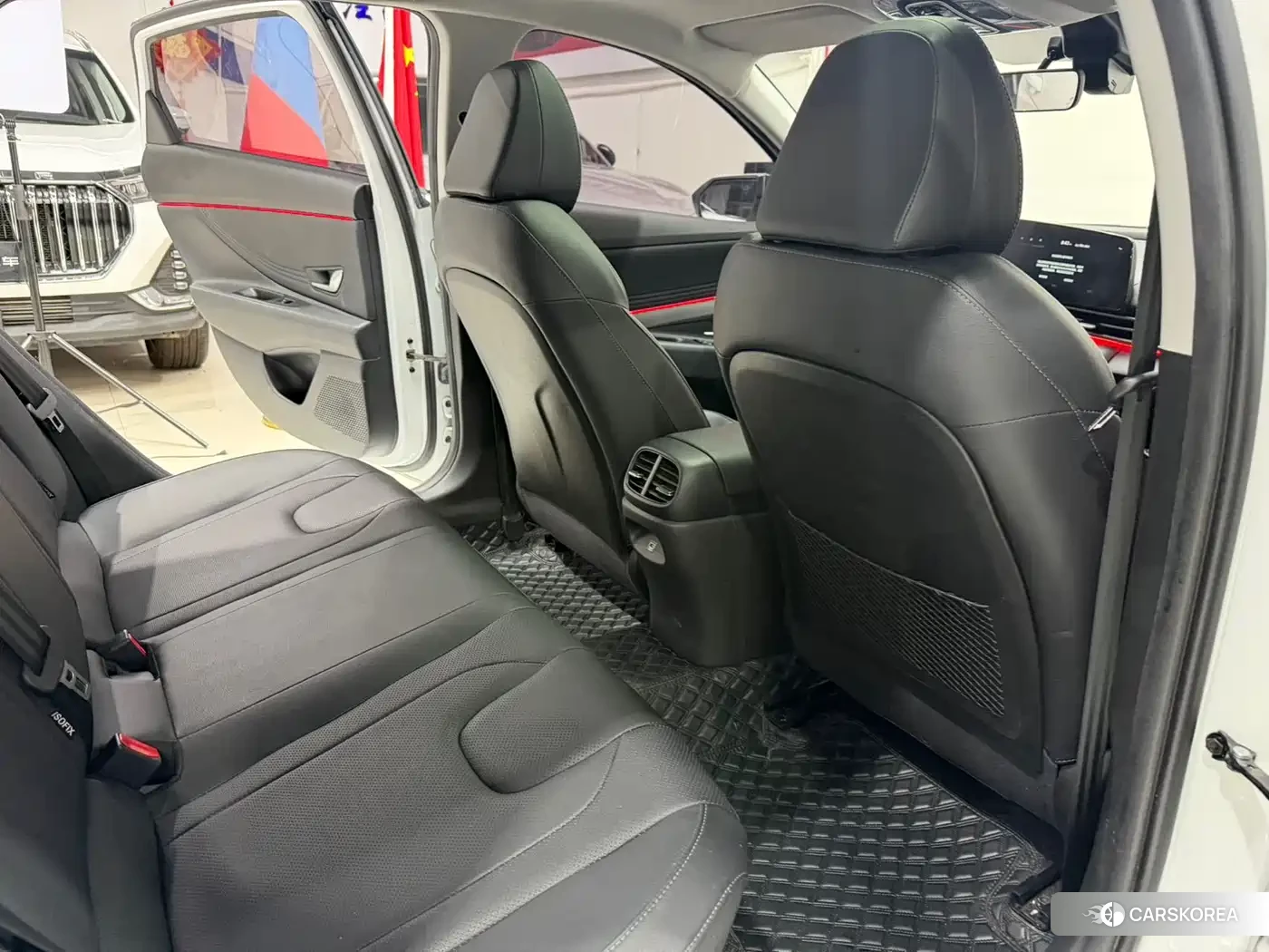 Hyundai Elantra id 4545596 из Китая 9