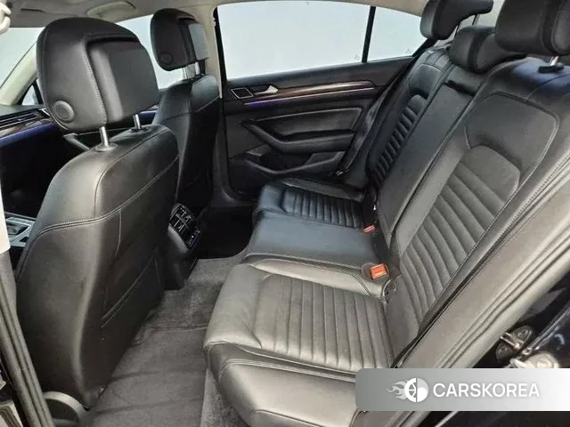 Volkswagen Passat GT (B8) id 3039488 из Кореи 9