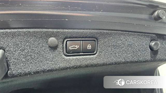 Hyundai The New Grandeur IG id 4186608 из Кореи 9