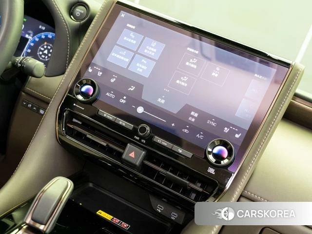 Toyota Elfa id 4261581 из Китая 9