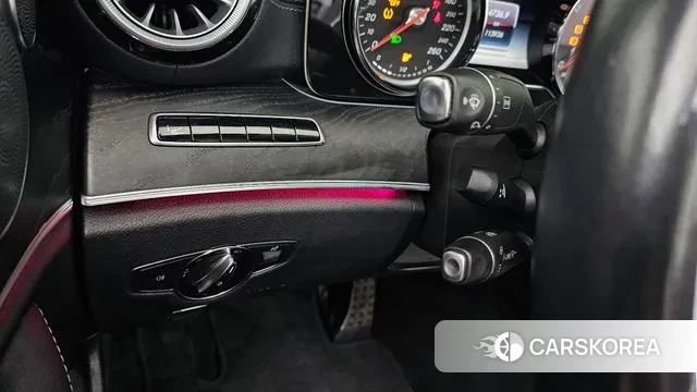 Mercedes-Benz E-Class W213 id 3480106 из Кореи 9