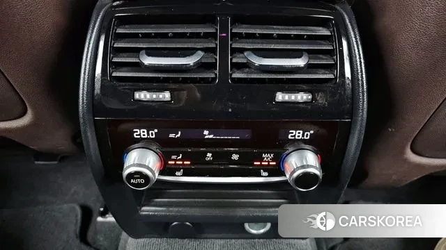 BMW 5 Series (G30) id 3510240 из Кореи 9