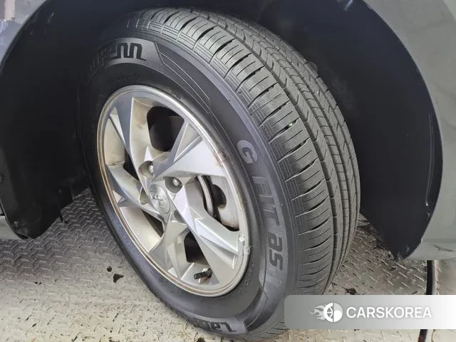 Hyundai Avante (CN7) id 3476653 из Кореи 9