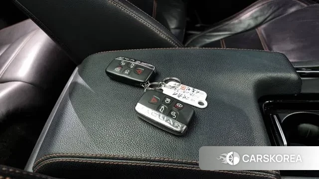 Jaguar F-PACE id 3505559 из Кореи 9