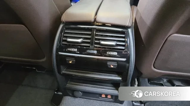 BMW 5 Series (G30) id 3499222 из Кореи 9