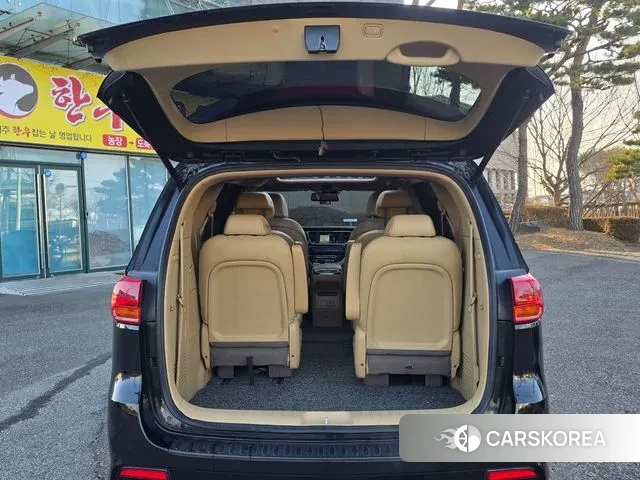 Kia The New Carnival id 3681946 из Кореи 9