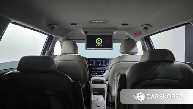 Kia The New Carnival id 4918878 из Кореи 9