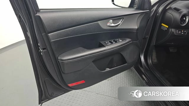 Kia Come New K3 id 3954964 из Кореи 9