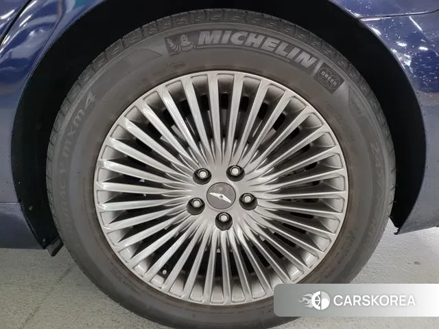 Genesis G90 id 3038500 из Кореи 9