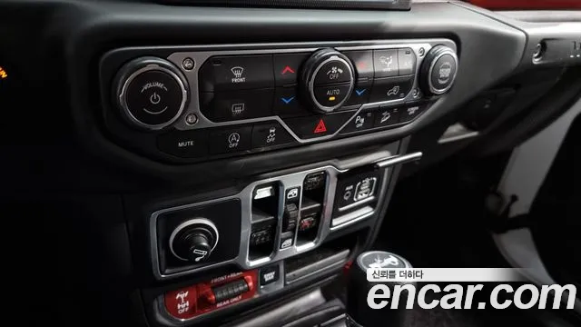 Jeep Wrangler (JL) id 2243585 из Кореи 9