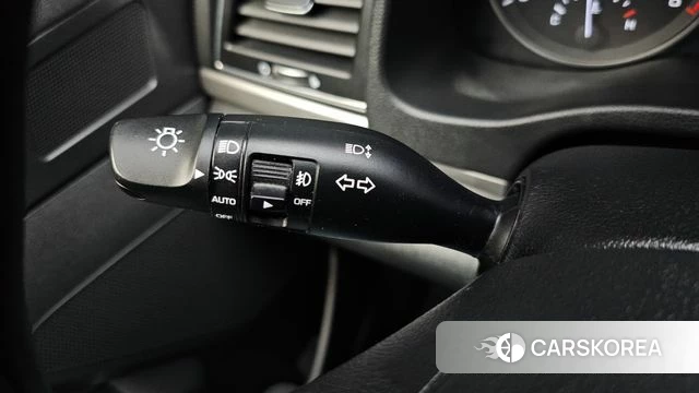 Hyundai Avante AD id 4295236 из Кореи 9
