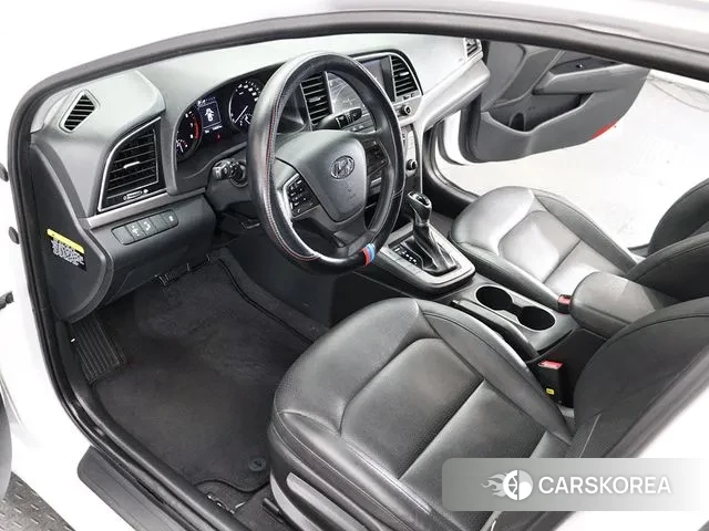 Hyundai Avante AD id 3345456 из Кореи 9