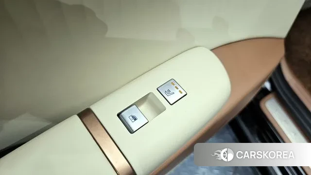 Hyundai Grandeur Hybrid (GN7) id 3684512 из Кореи 9