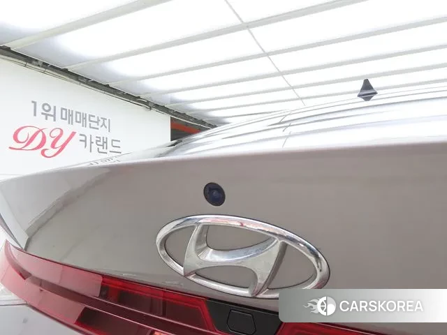 Hyundai Avante Hybrid (CN7) id 3606579 из Кореи 9