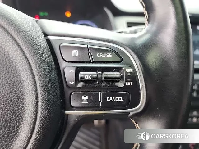 Kia Niro EV id 3454218 из Кореи 9