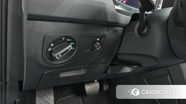 Volkswagen Tiguan second Generation id 3838102 из Кореи 9