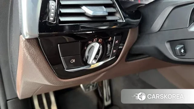 BMW 6 Series GT (G32) id 3588063 из Кореи 9