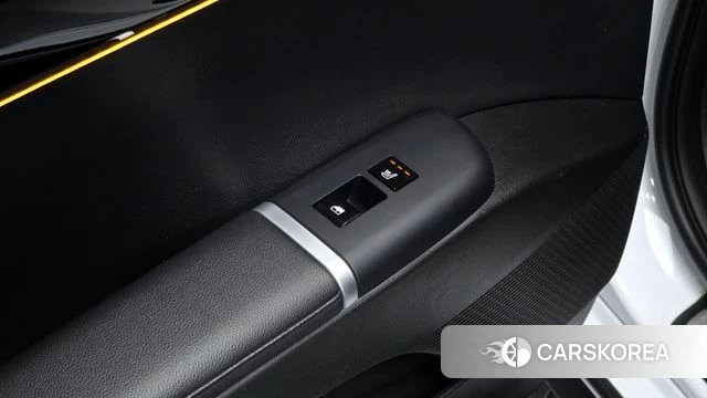 Hyundai Grandeur (GN7) id 3838490 из Кореи 9