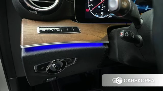 Mercedes-Benz E-Class W213 id 3828434 из Кореи 9