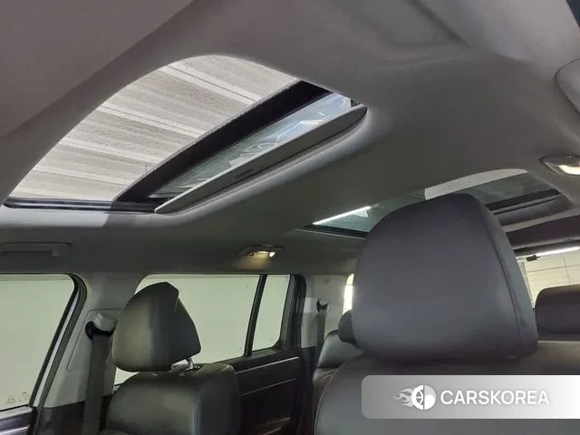 Hyundai Santa Fe (MX5) id 3497091 из Кореи 9