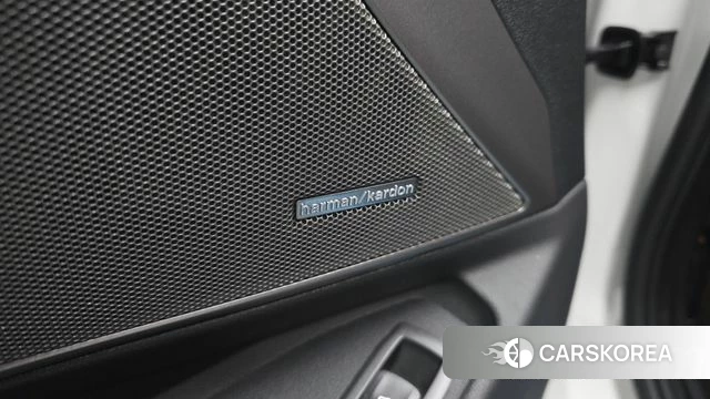 BMW 3 Series (G20) id 3891275 из Кореи 9